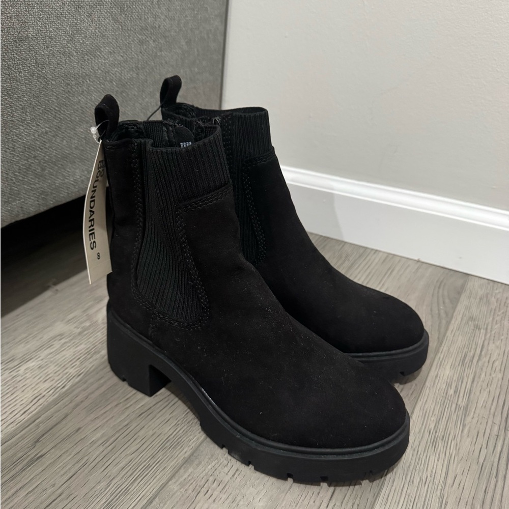 Black Ankle Boot fall women’s size 8 memory foam soles